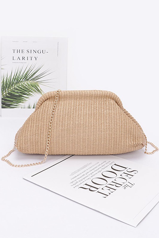 STRAW CLUTCH